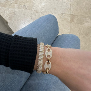 Female Model Wearing Pave Diamond Puffed Mariner Link Bracelet - 14K gold weighing 21.37 grams - 489 round diamonds weighing 5.47 carats