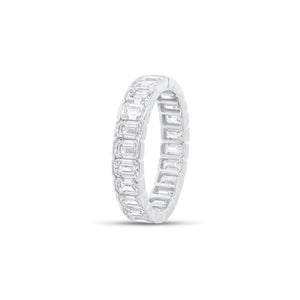 Bezel-set Emerald-cut diamond eternity ring - 18K gold weighing 1.97 grams
- 24 emerald-cut diamonds weighing 3.36 carats (GIA-graded F-color or better, VS2 clarity or higher)