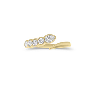 Bezel-Set Diamond Snake Ring - 14K gold weighing 2.12 grams - 4 round diamonds weighing 0.30 carats - 0.15 ct pear-shaped diamond