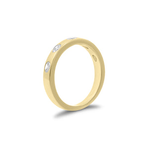 Oval Diamond Stacking Ring - 14K gold weighing 3.21 grams - 5 oval-shaped diamonds weighing 0.40 carats