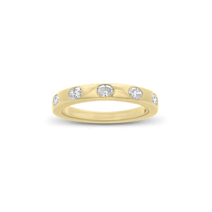 Oval Diamond Stacking Ring - 14K gold weighing 3.21 grams - 5 oval-shaped diamonds weighing 0.40 carats