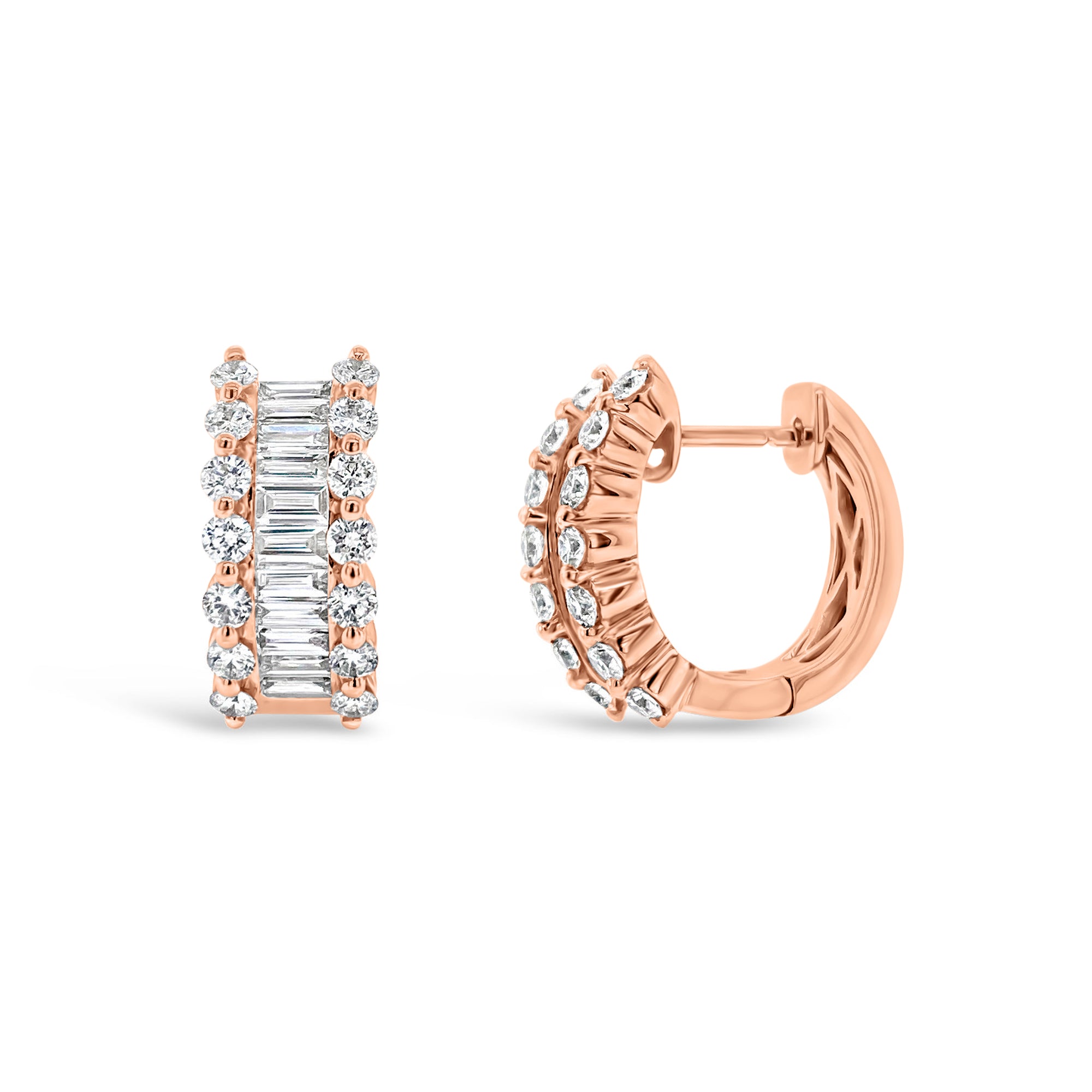 Baguette & round diamond huggie earrings - 18K gold weighing 8.42 grams  - 28 round diamonds totaling 0.92 carats  - 22 straight baguettes totaling 0.88 carats