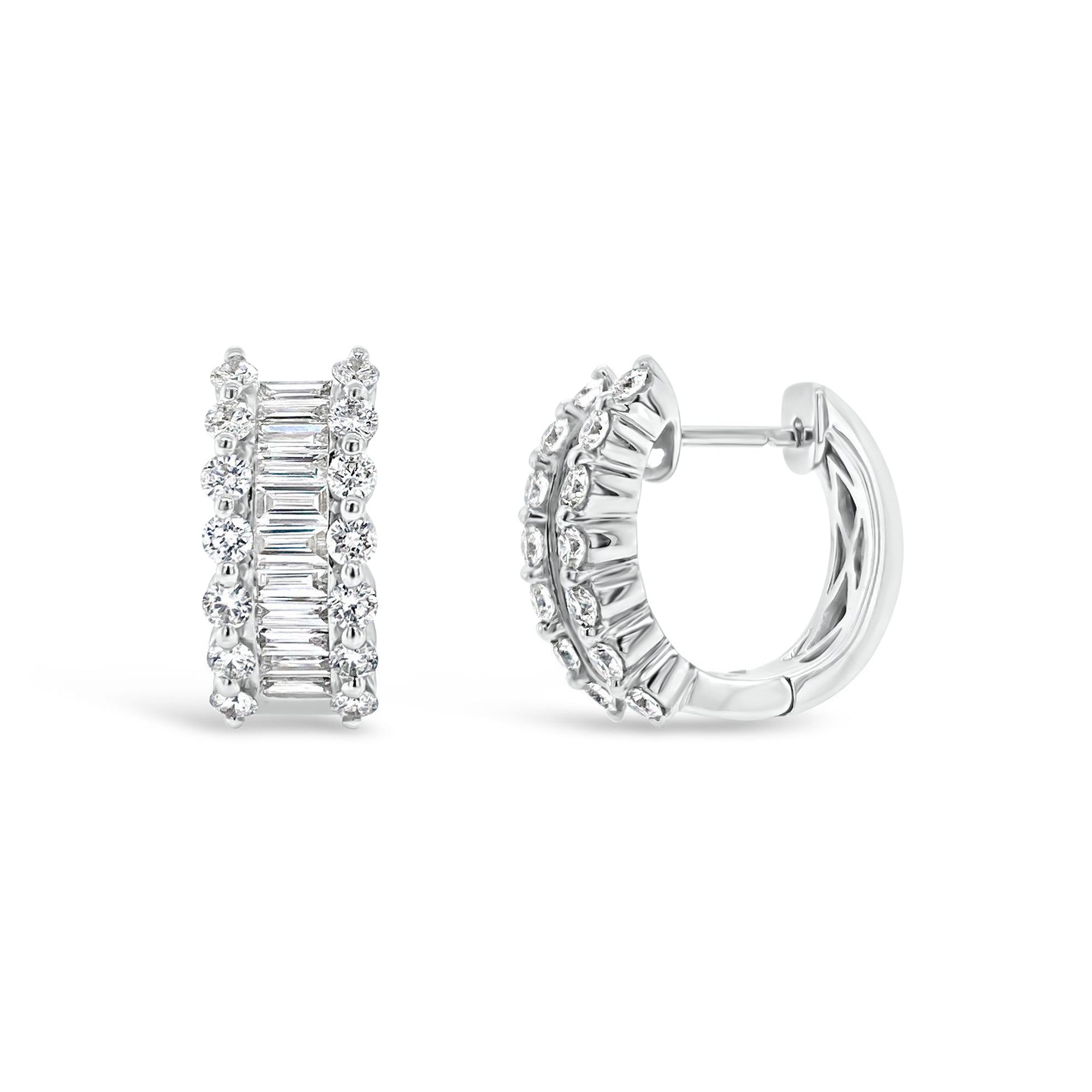 Baguette & round diamond huggie earrings - 18K gold weighing 8.42 grams  - 28 round diamonds totaling 0.92 carats  - 22 straight baguettes totaling 0.88 carats