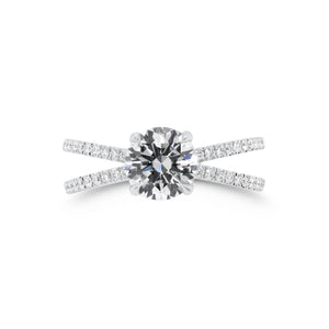 Round Diamond Engagement Ring with Open Shank  -18K weighting 4.02 GR  - 44 round diamonds totaling 0.26 carats